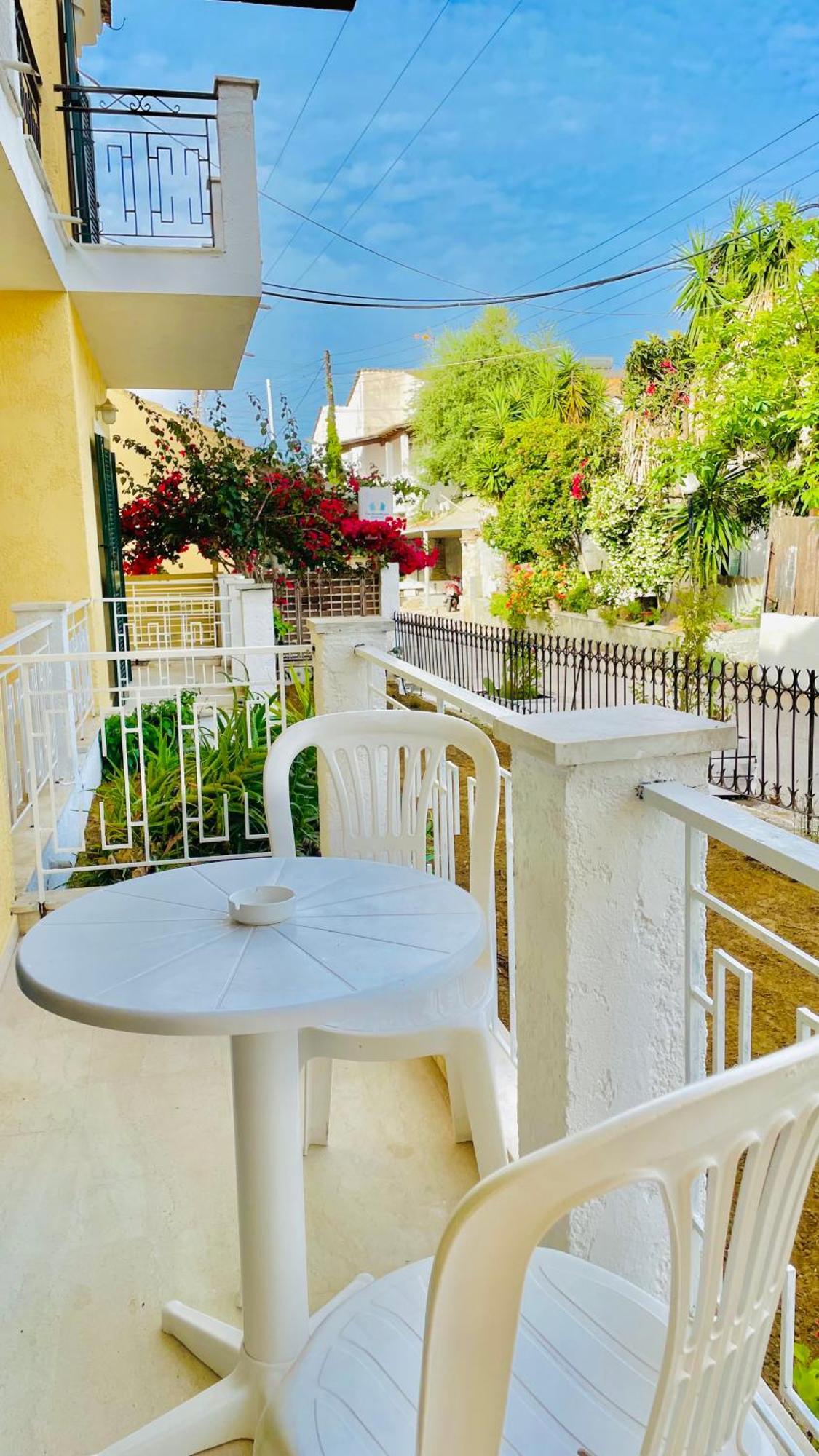Kavos Aparthotel ภายนอก รูปภาพ